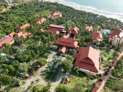 Pandanus Resort
