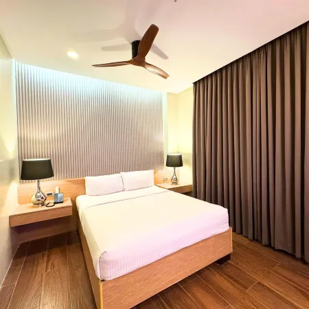 Lenox Hotel