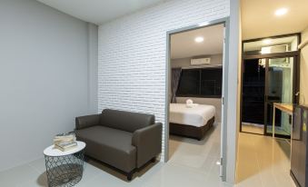 Fine Bed Hotel