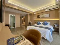Boten Jinchi holiday Spa Hotel - Balcony