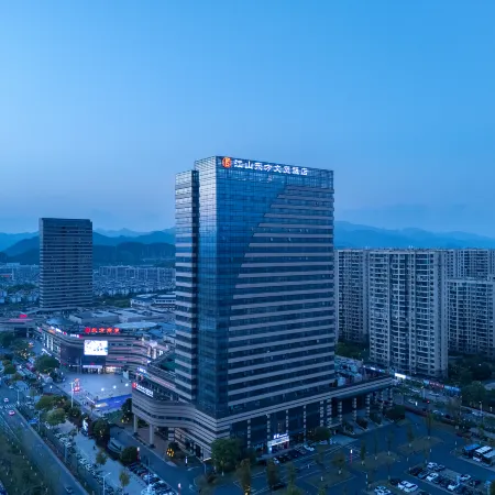 Jiangshan Oriental Wenlan Hotel