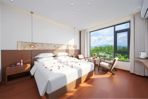 Tengchong Qiuguangdu Homestay (Western Yunnan Anti-Japanese War Memorial Hall Guoshang Cemetery) - 2-Star