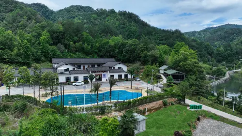 Mo Ye LinShuiYuan B&B - Bergblick