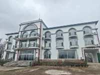 Ning'an Zhongkang Hotel (Lake Jingpo Scenic Area)