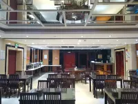 Changbai Mountain Caomu Yaji Hotel