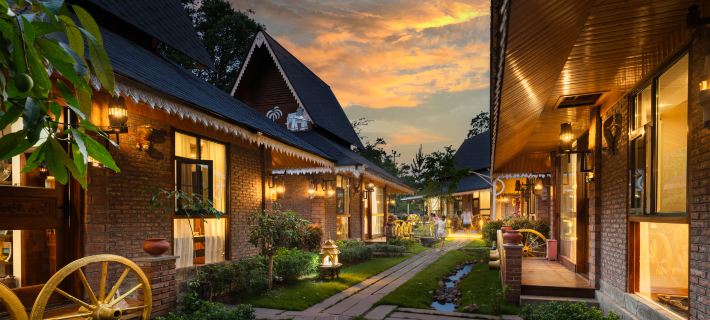 Shizai Yundian Farm Hotels in Ruili
