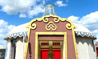 Mongolian Yurt Homestay at Here Scenic Area, Erguna Grassland