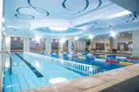 Landison Plaza Hotel Wuxi - Pools