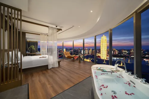 MoShe Hotel（Zhengzhou CBD QianXi Plaza store） - 3-Star