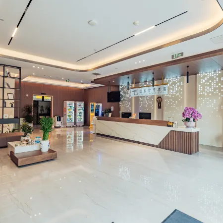 Zhiyun Smart Choice Hotel (Baihetan Subway Station)