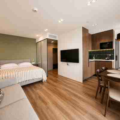 Sunshine apartments Alliance Privilege Rooms