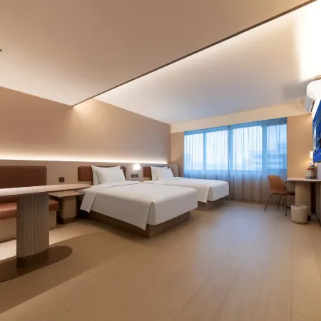 Homeinn (Tieling Yinzhou District Tieling Station Branch)
