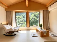 Yueshanhe Homestay (Langde Miao Village Scenic Area Branch) - غرفة مطلة على الجبل
