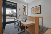 Hotel 1200 - New