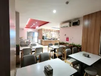 EAKA365 Chain Hotel VS E-sports Hotel (Xingtai Haonanguan Qingfeng Tower) - 2-Star