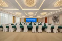 Qionghai Hotel - Pools