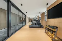 Holiday Inn Express Huangshan Tunxi High-Tech Zone by IHG - parking