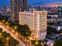 Shantou MixC · Tinghai Xichen | Coastal Walk SeaLiving Hotel (Longyan South Road Food Street) - View biển