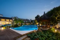 Fanjing Yundi · Hidden Luxury · Swimming Pool Chill Resort Courtyard (Hongcun Scenic Area) - piscina