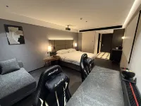 StarShine Hotels in China University of Geosciences Great Wall College