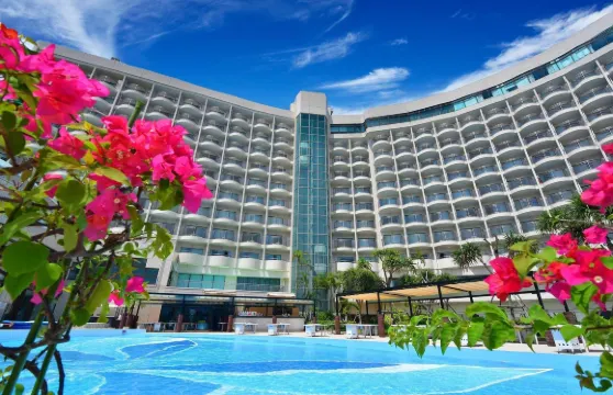 沖繩那霸Loisir酒店