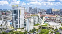 Yangtse River Hotel