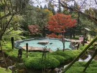 รีสอร์ทหมินเจียง ทะเลสาบตะวันออก ภูเขาวาวู - โรแมนติก