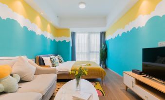 Qingdao Huaxi Seaview Hotel (City Balcony Shimao Yuehai Store)
