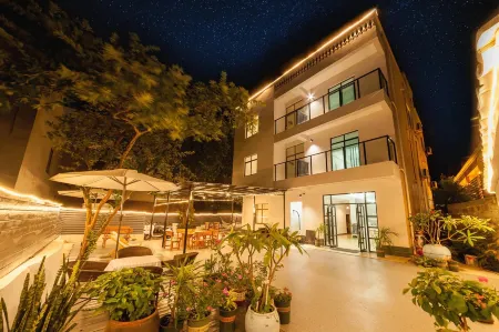 Yisu Jinyun Xiaozhu Hotel (Tianfu International Airport)