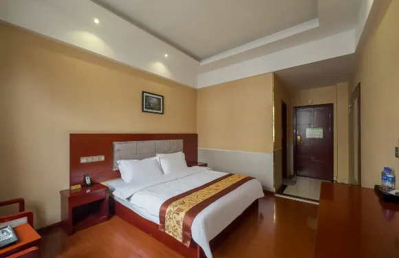 施甸朗廷精品酒店