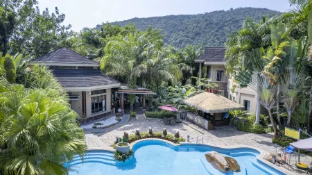 Yanoda Rainforest No.1 Hotel Отели в г. Баотин