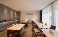 Asakusa Holiday Inn - breakfast