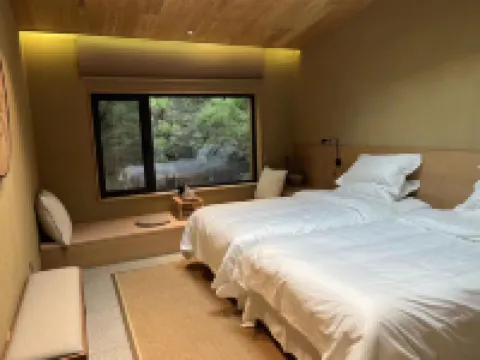 Huishanli Humanities Resort - 3-Star