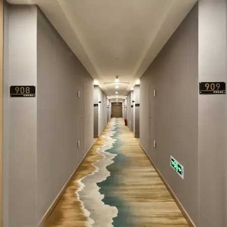 flowers Hotel