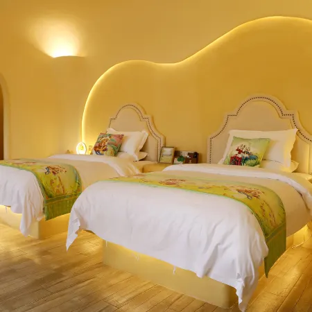 Xundian Fenglongwan Resort Hotel