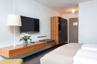 Seehotel Kastanienbaum - piscina