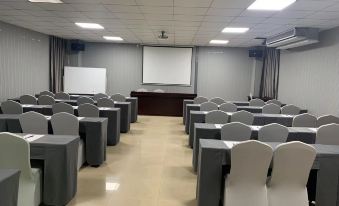 Countryside Yaqing Hotel (Shantou High-speed Railway Station Xinjin Food Plaza)