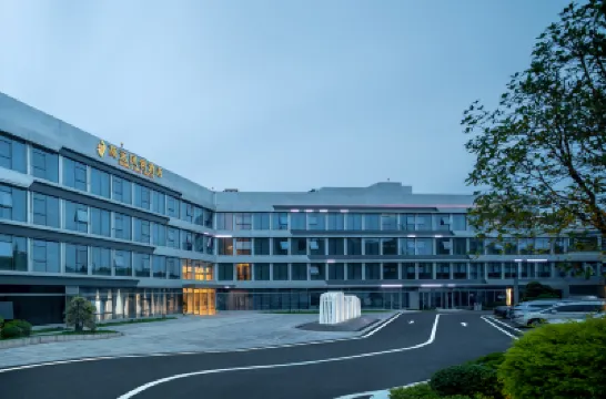 FengLingHotel Hotels near Yidu Flower Sea