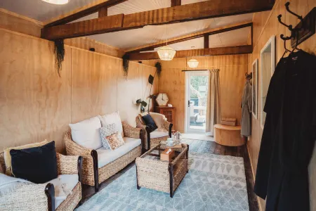 Paradise Valley Lodge Отели рядом с достопримечательностью «Парадайс Вэлли Спрингс»