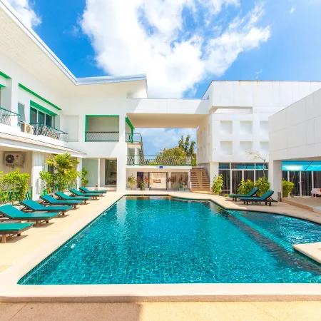 Khun Chaweng Resort