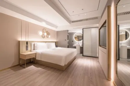 Orange Hotel (Hangzhou Binjiang Xingguang Avenue Pedestrian Street)