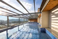 Days Inn by Wyndham Dali Erhai Park - Pools
