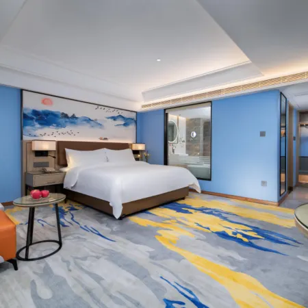 Vienna International Hotel (Yunfu City Center Yihua Plaza)