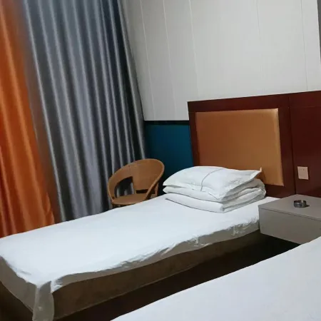 Linyi Xiangyun Hotel