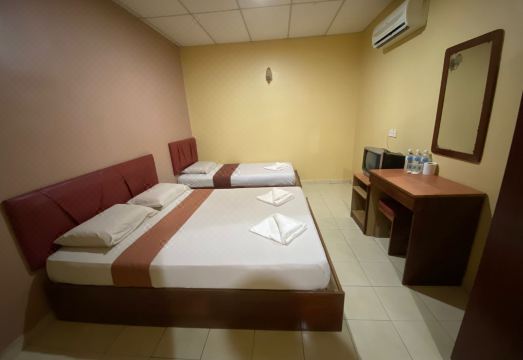 3. 시 프런트 호텔..