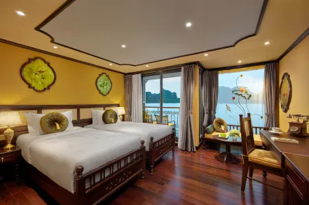 Du thuyền Indochine Premium vịnh Hạ Long