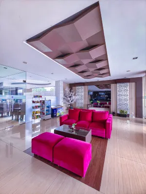 Viva Hotel Kediri, Azana Hotel Collection فنادق في Kota