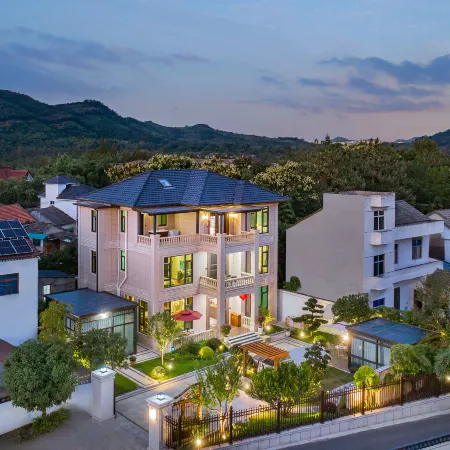 Anji Manqing· Courtyard Light Luxury Leisure Resort Villa Meisu (Countryside Jialebi Branch)