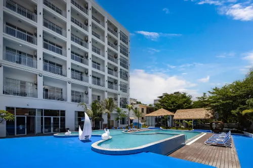 柏曼飯店（三亞鳳凰機場店） Photos