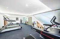 Wanjiaxuan Hotel (Shenzhen North Railway Station Putian Huawei Base Branch)